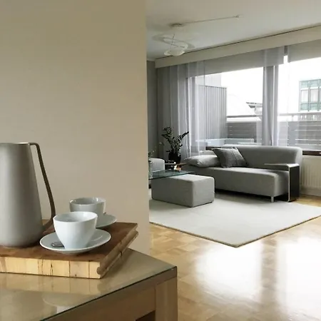 Roost Lapinrinne * Helsinki